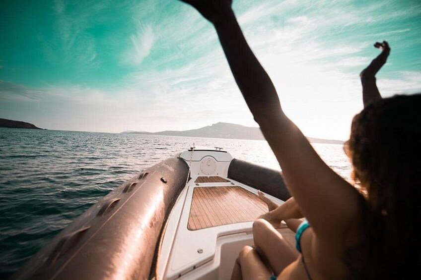 Rent a rib boat (per hour) 4