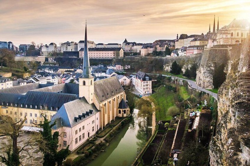 Explore Luxembourg in 60 minutes with a Local 3