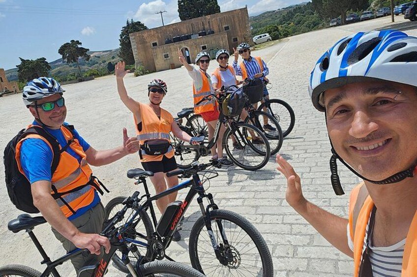 Best Ride on Arkadi Monastery!
Rethymno eBike tour by Best Ride 2