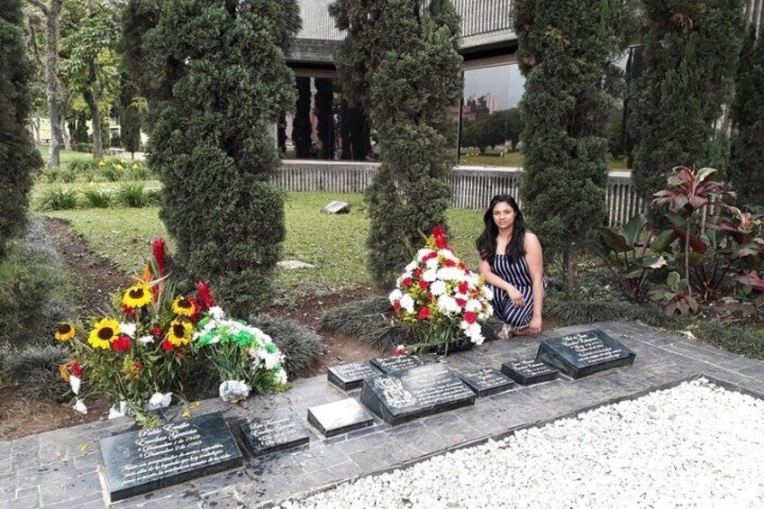 Pablo Escobar Godfather Tour Including La Catedral Jail in Medellin