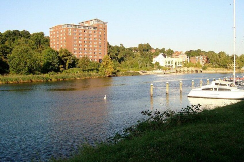 Kiel: Surprise Walk with a Local 4