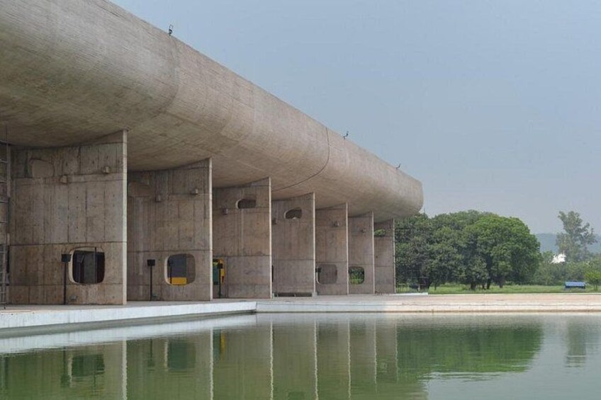 Best of the Chandigarh (Guided Full Day City Tour) 5