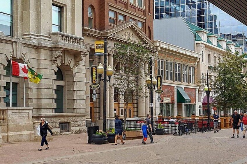 Stops 11 & 12: Old Post Office & Northern Crown Bank 3