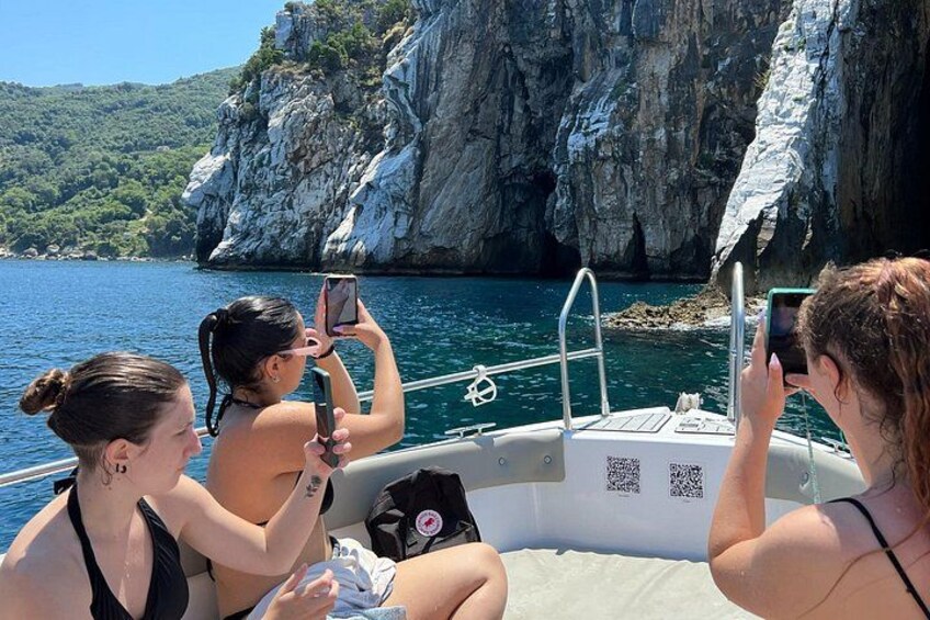 East Pelion Mini Boat Tour 3