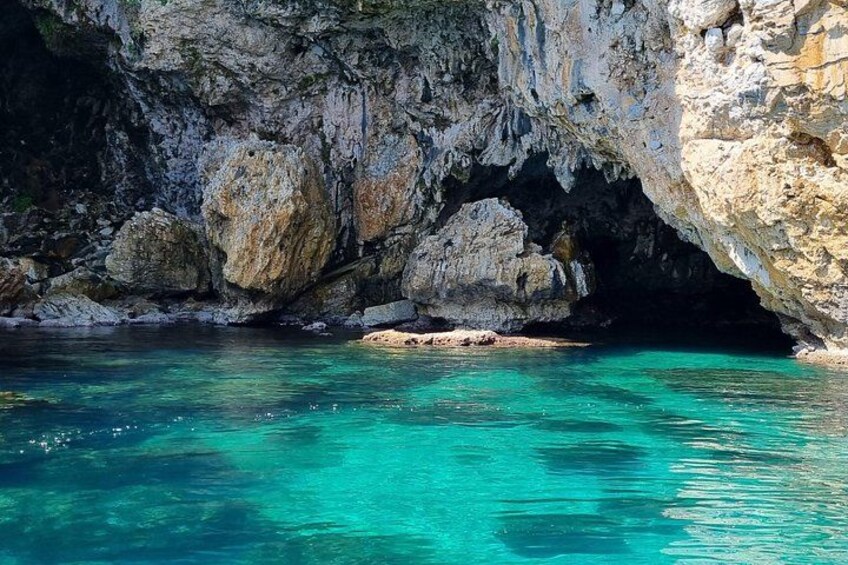 East Pelion Mini Boat Tour 3