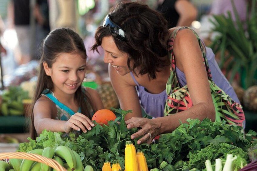 Eumundi Markets Bus Transfer from Noosa, Noosaville & Mooloolaba 3