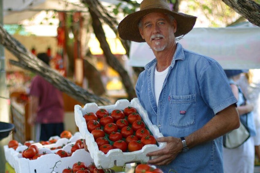 Eumundi Markets Bus Transfer from Noosa, Noosaville & Mooloolaba 2