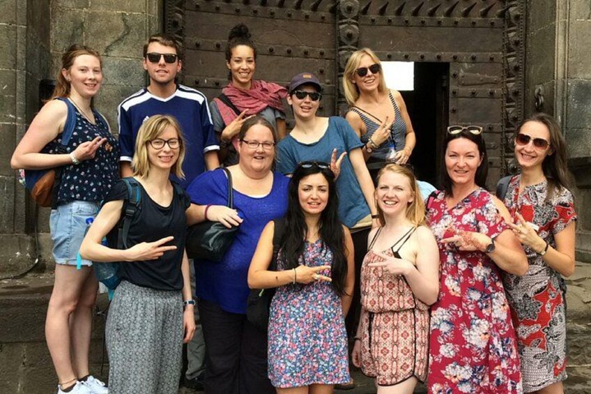 Heritage & Cultural Walk of Hyderabad (2 Hours Guided Walking Tour) 2