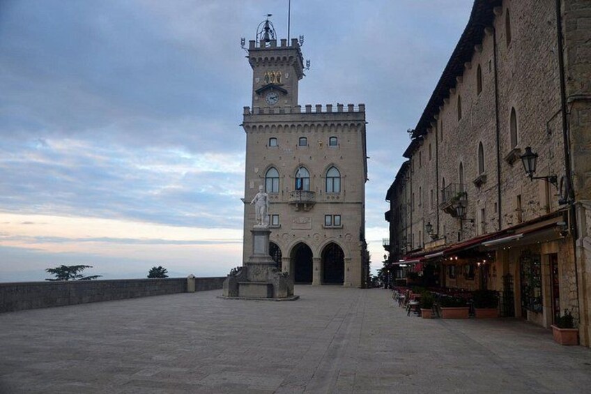 Three Towers of San Marino: Scenic Ridge Walk & Fortress Views 5