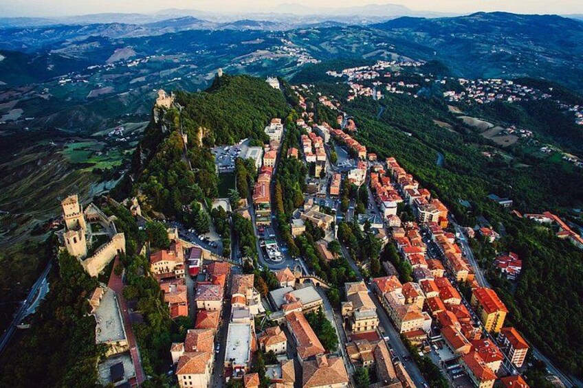 Three Towers of San Marino: Scenic Ridge Walk & Fortress Views 4