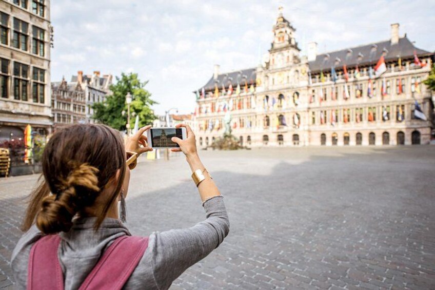 Explore the Instaworthy Spots of Antwerp with a Local 3