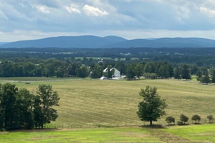Private Washington to Gettysburg Tour by Luxury Car 3