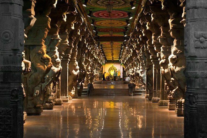 Best of Madurai (Guided Halfday Sightseeing Tour by Car) 3