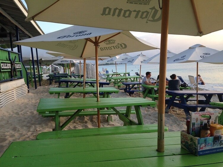 Seven Mile Beach Getaway