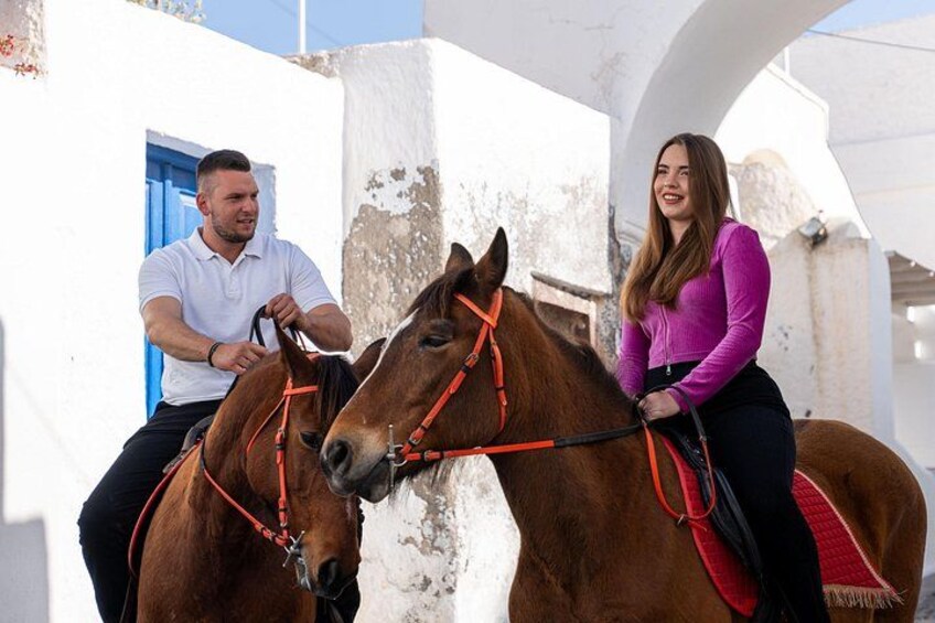 Santorini: Megalochori Horseback Riding Tour with Guide 2