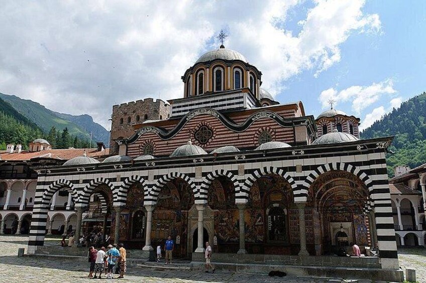 Full-day Rila Monastery, Stob Pyramids and St Ivan Rilski Cave from Sofia 1