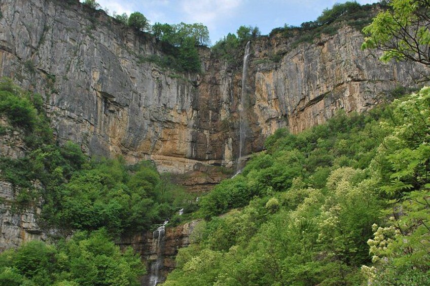 Iskar Gorge Trek, Skaklia Waterfall and Cherepish Monastery Tour from Sofia 3