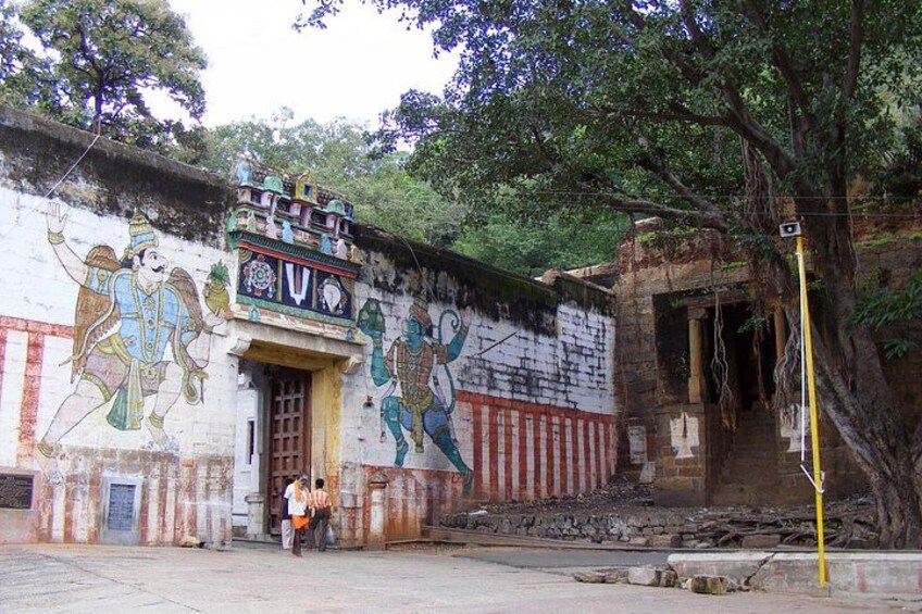 Nature & Spiritual Trails of Madurai (2 Hours Guided Walking Tour) 1