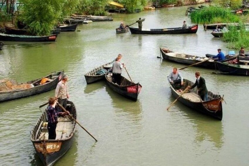 Small -Group Day Trip to Vilkovo - Ukrainian Venice 2