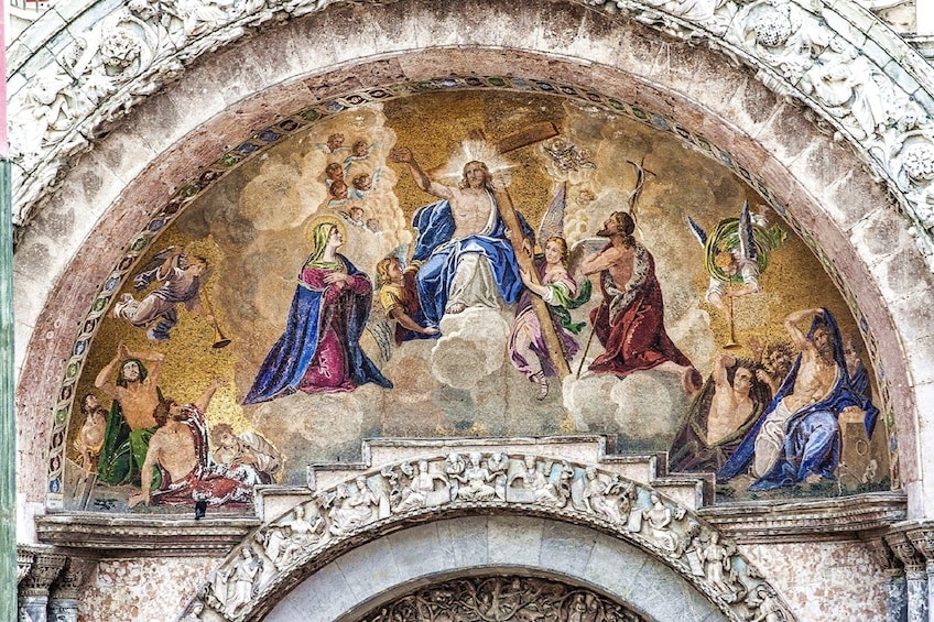 Tour of Saint Mark's Basilica with Skip-the-Line Admission 4