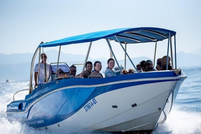 From Split: Small-Group Blue Lagoon and 3 Islands Speedboat Tour 4
