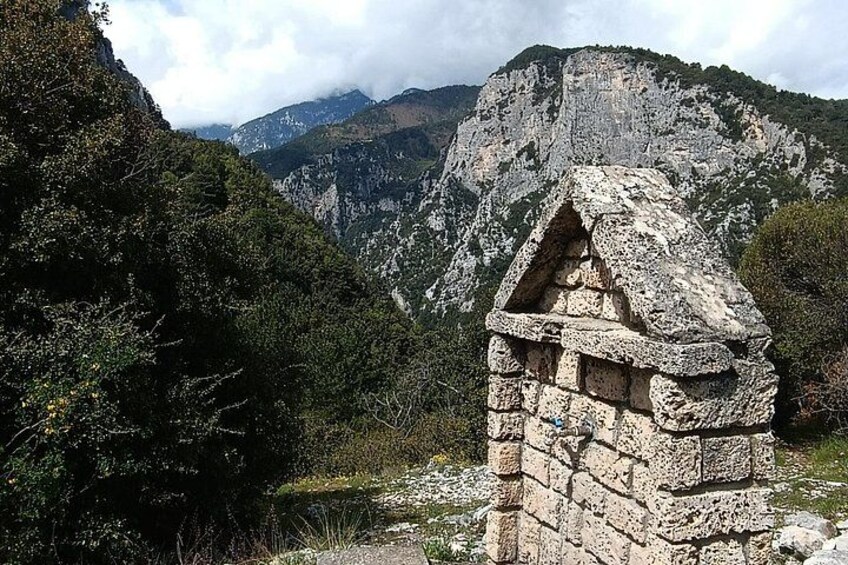 Visit lesser-known corners of Mount Olympus, away from crowds, where nature and mythology meet in peaceful surroundings 2
