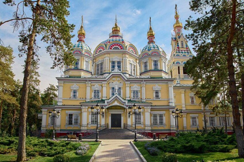 Private tour: Sightseeing Tour of Almaty & Shymbulak Resort 2