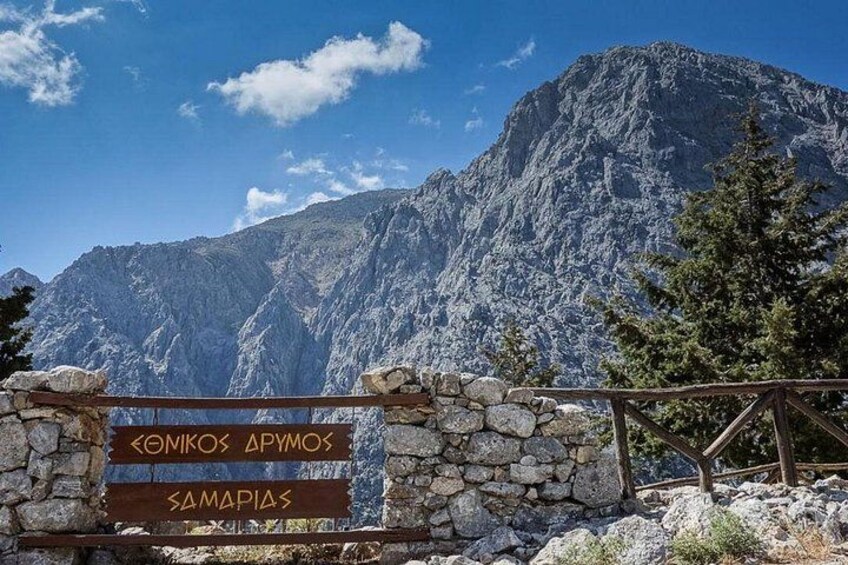 Full-Day Beginner's Hiking Route Tour to Samaria Gorge 3