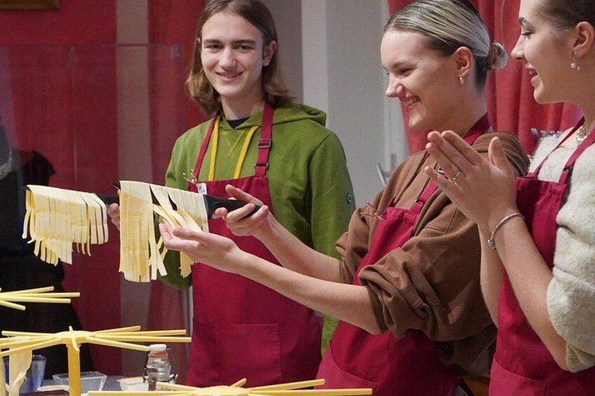 The secrets to Learn Fresh Pasta & Gelato in a Glam Home 3