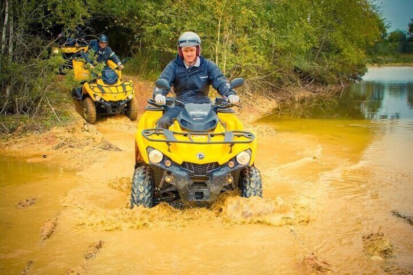 One hour quad ride between Nantes and La Baule