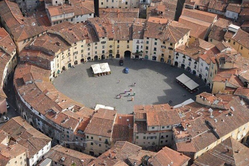 Piazza Anfiteatro 2