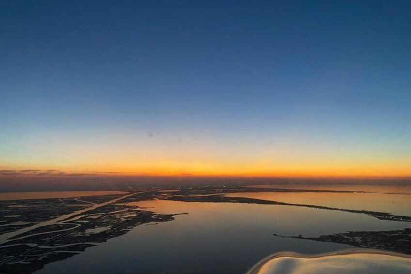 New Orleans Group Sightseeing Flight for 4-5 people 4