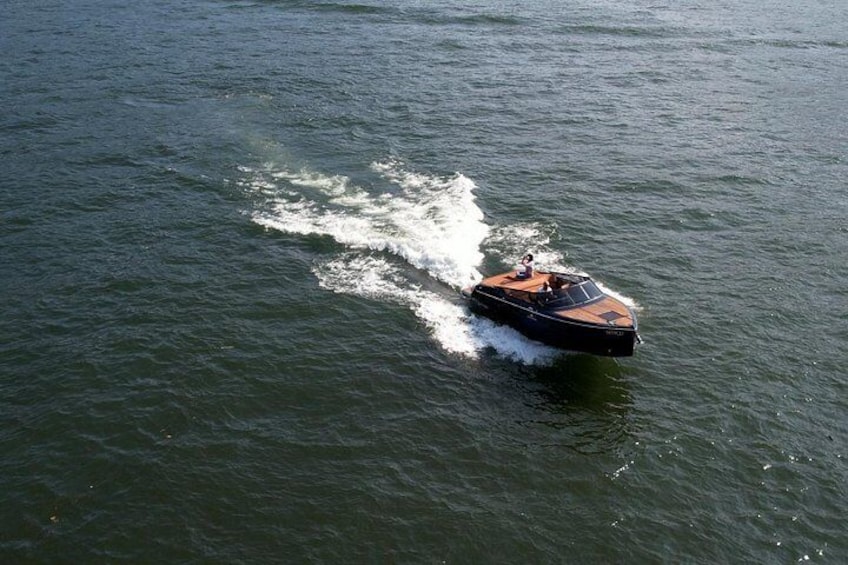 Private Boat Tour on the Lake Como 2