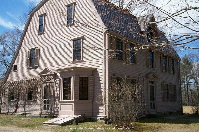 Visit Historic Concord on a Private Day Trip from Boston 4