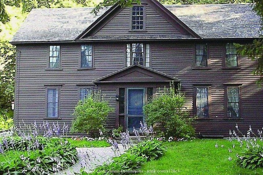 Visit Historic Concord on a Private Day Trip from Boston 2