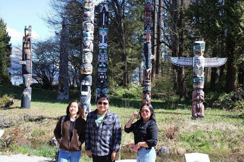 Vancouver Whale Watching Adventure with City tour 4