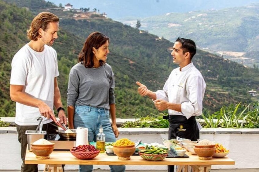 Learn to cook Bhutanese food With experienced chef 1