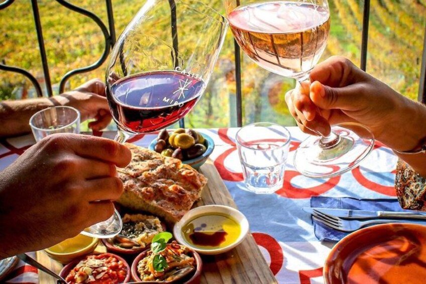Waiheke Island Gourmet Food and Wine Tour with Oysters 5