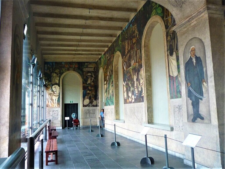 Tour Cuernavaca (Xochicalco & Diego Rivera Murals)