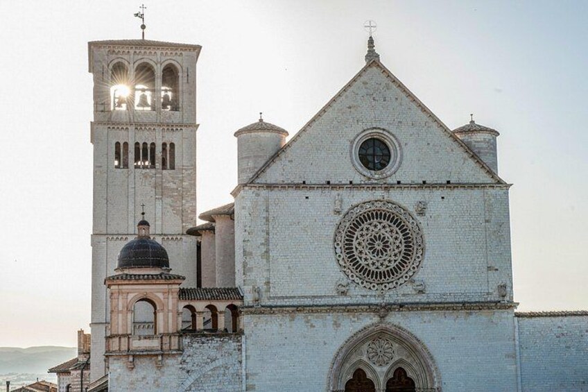 Basilica of Saint Francis Tour with official guide 2