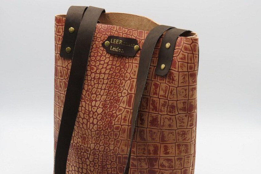 Genuine Leather Tote Bag Workshop in Leiden 1