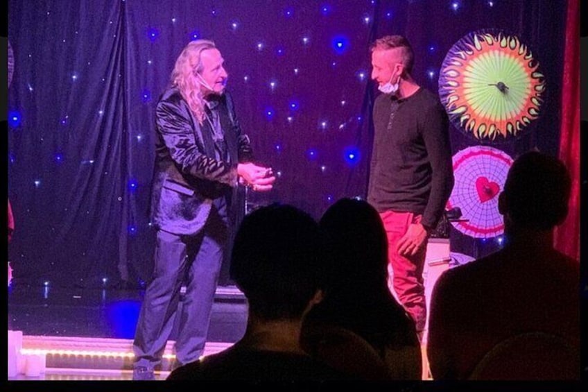 Magic Up Close Early Show at Las Vegas Magic Theater 4