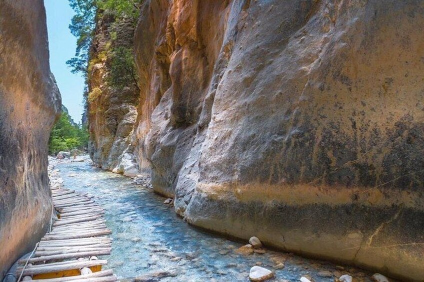 Samaria Gorge Hiking Day Tour From Rethymno 2