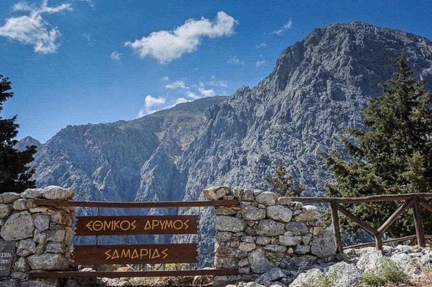 Samaria Gorge Hiking Day Tour From Rethymno 4