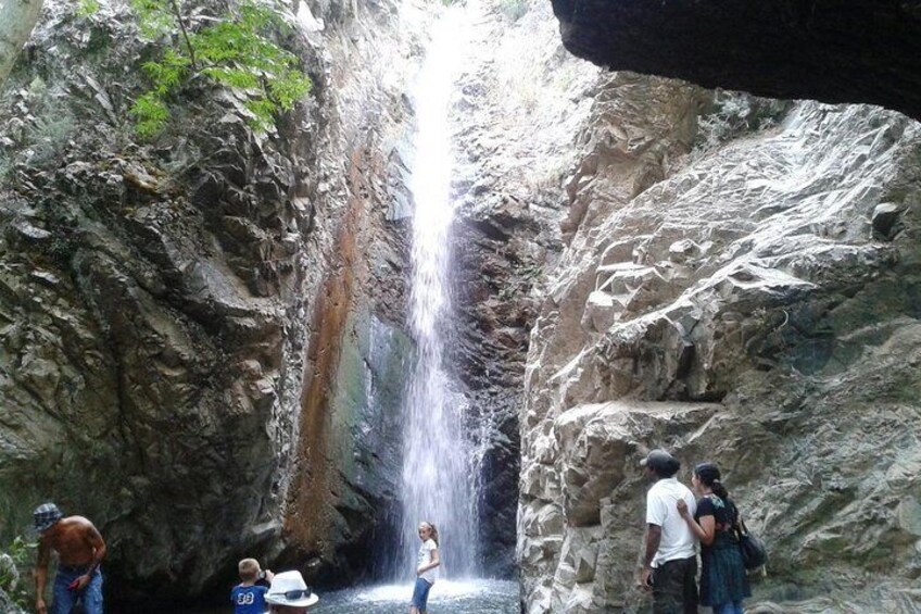 Millomeris Waterfall