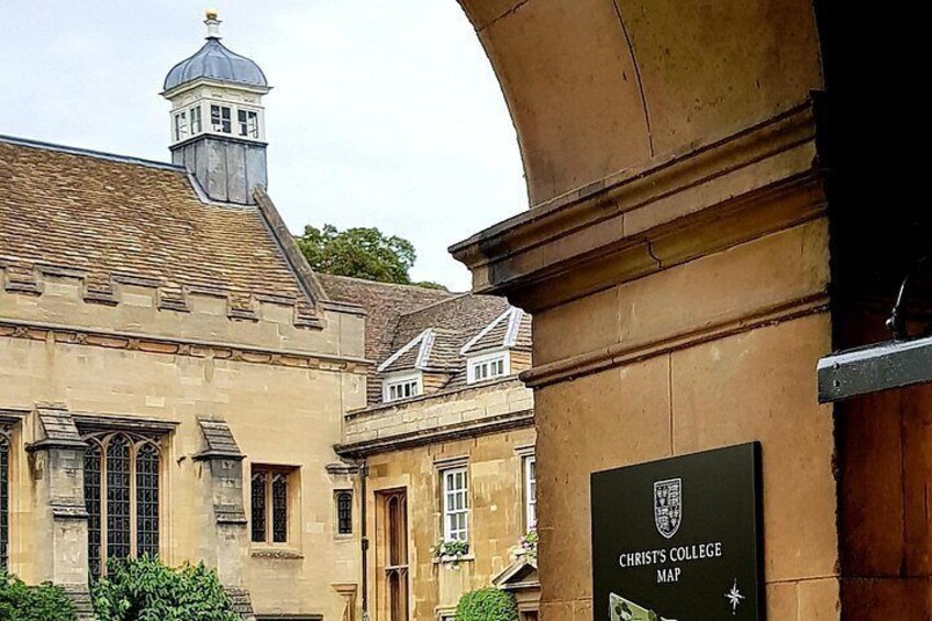 Tangential Cambridge: Group Walking Tour of Sights and Highlights 4