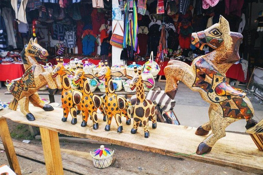Handicrafts on the way to the lake 2