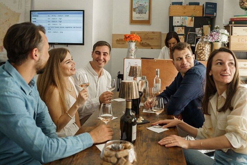 French Wine Tasting in Nice: Tour de France in 8 Wines 5