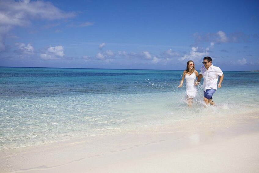 secret proposals, engagements and honeymoon shoots 2