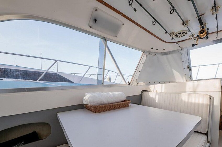 Private Snorkeling or Fishing from Nassau - 31ft Sitting Pretty 2